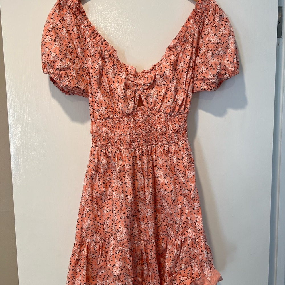 Floral Puff-Sleeve Smocked Mini Dress in Coral